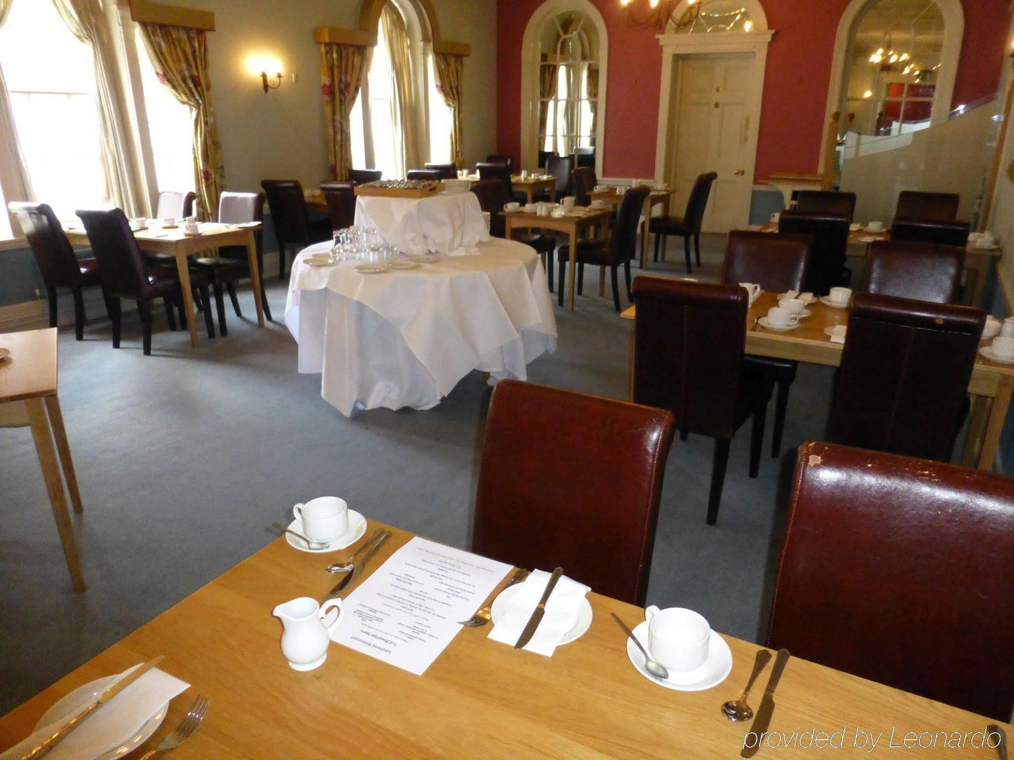 The Bear Hotel Devizes Zewnętrze zdjęcie